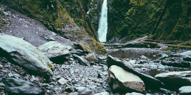 电子元器件X射线检测技术：无损透视内部缺陷，助力产品通过安全认证与环境测试